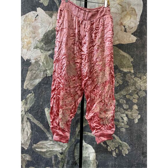 Anthropologie Rosie Embroidered Velvet Joggers Size XL - Picture 5 of 8